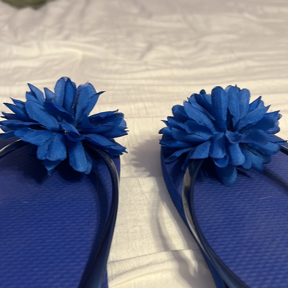 Blue flip flops - Picture 2 of 2